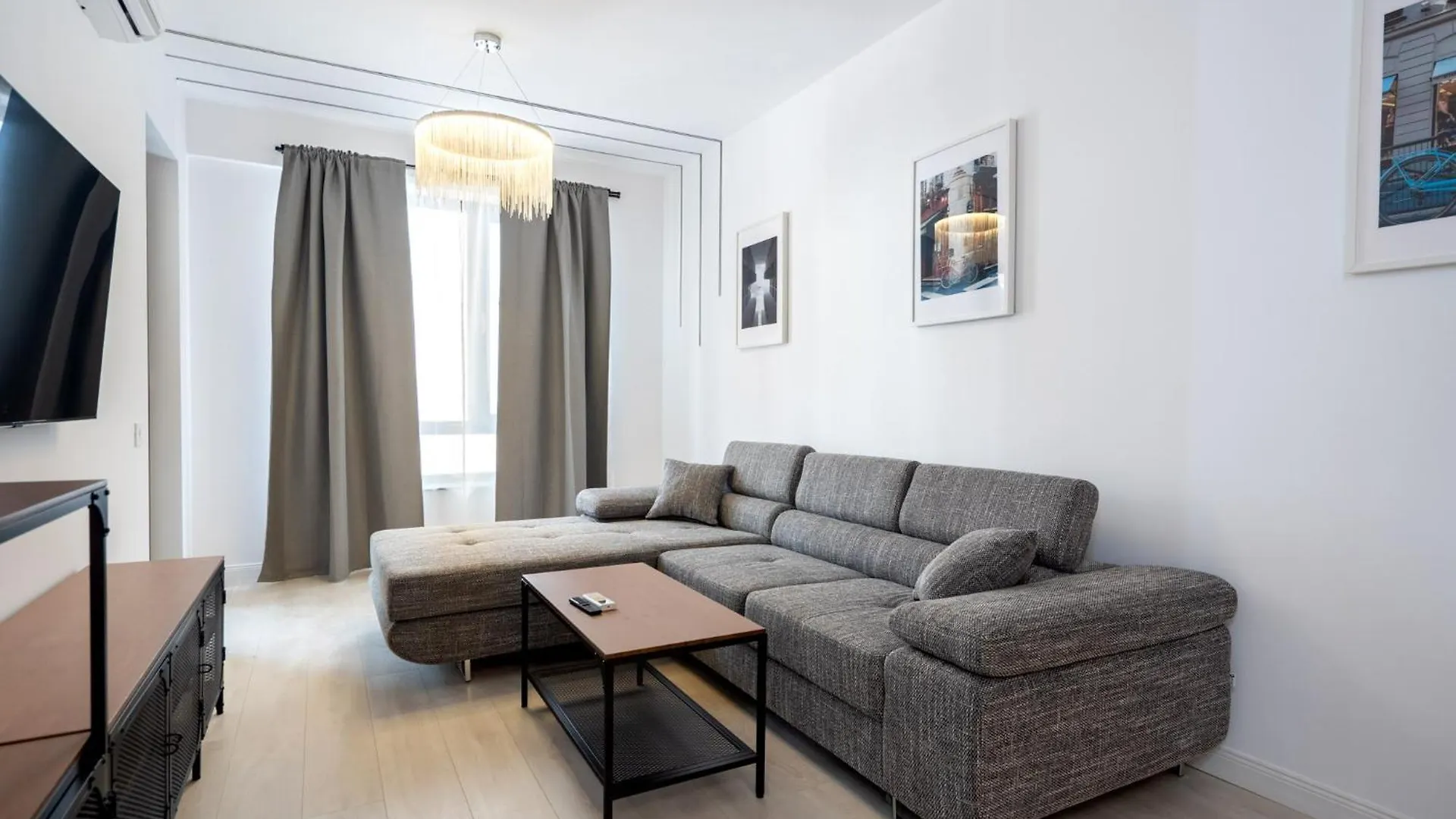 Viapipera Apartments - Modern Stay On Pipera Blvd contacts