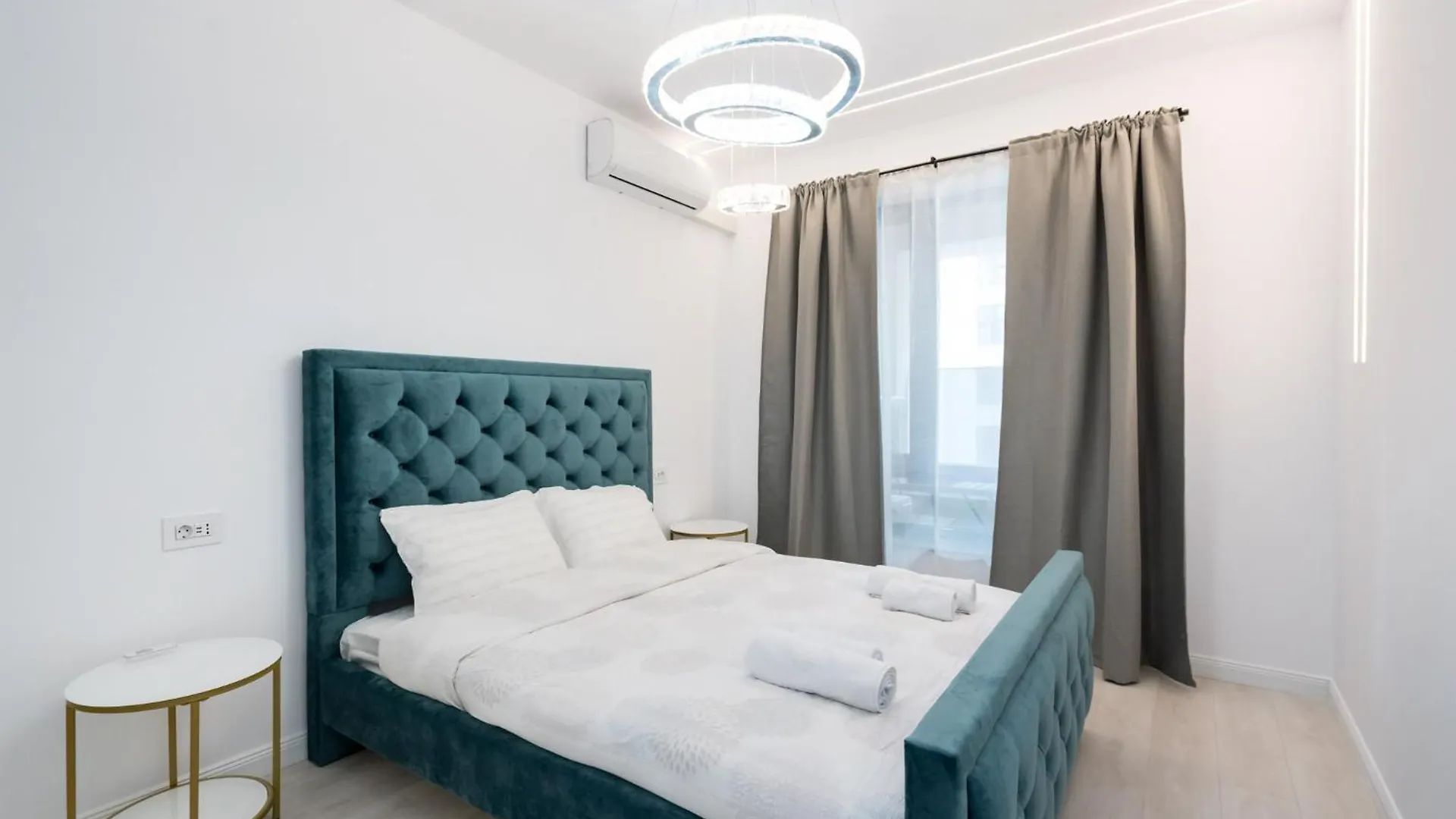 Viapipera Apartments - Modern Stay On Pipera Blvd Bucharest Romania